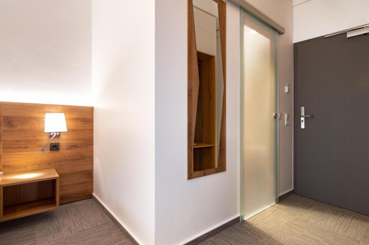 Hotel Wettiner Hof Riesa Εξωτερικό φωτογραφία